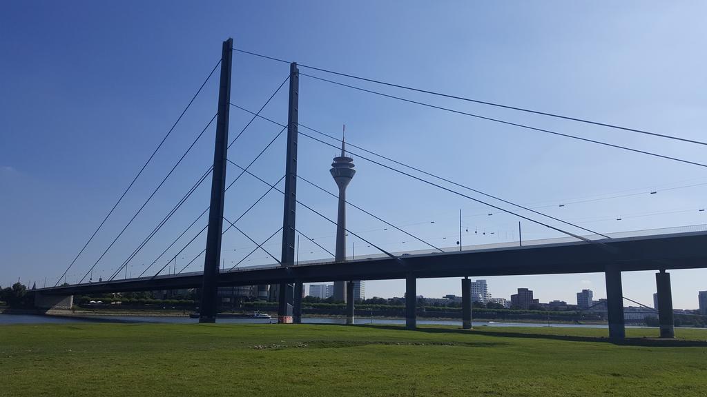Apartment H2 Duesseldorf Luaran gambar
