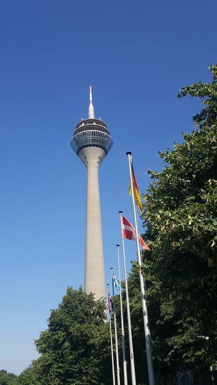 Apartment H2 Duesseldorf Luaran gambar